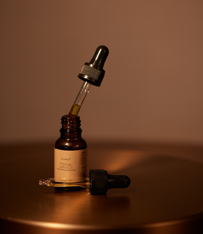 Precious Saffron Oil